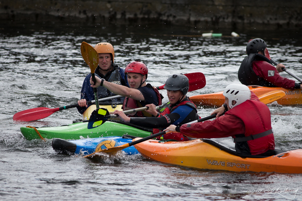 IMAGE: http://www.edrotberg.org/images/Canon%20400mm%20f5.6L/Kyak%20Hockey-4396.jpg