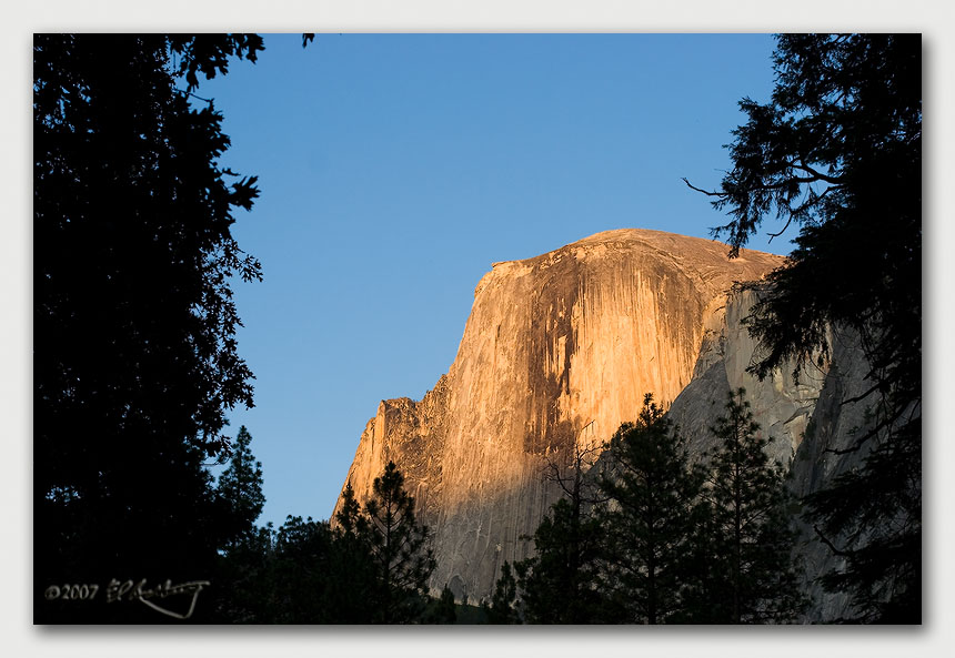 IMAGE: http://www.edrotberg.org/images/dpreview/Half%20Dome%20Sunset.jpg